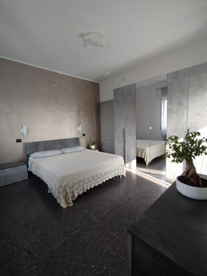Ferienwohnung Ad Un Passo Dal Mare Savona Exterior foto