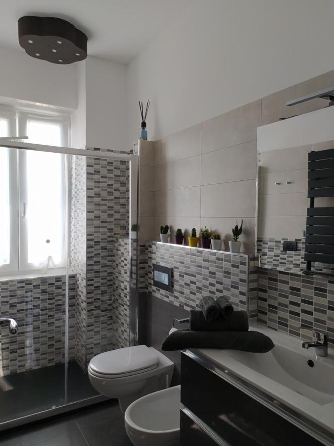 Ferienwohnung Ad Un Passo Dal Mare Savona Exterior foto
