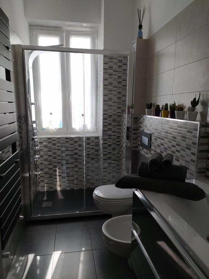Ferienwohnung Ad Un Passo Dal Mare Savona Exterior foto