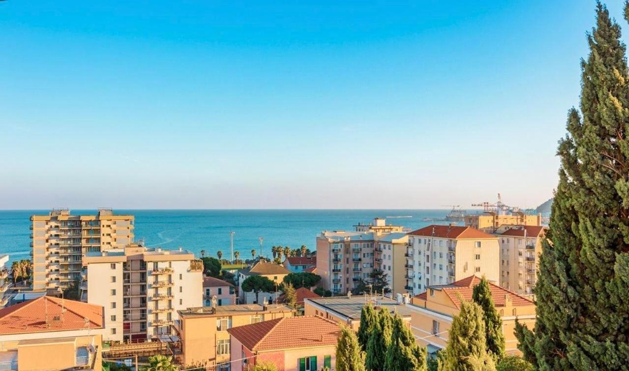 Ferienwohnung Ad Un Passo Dal Mare Savona Exterior foto